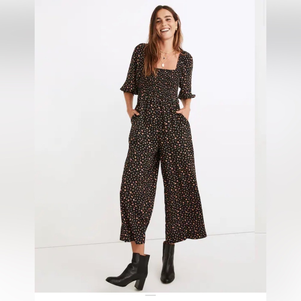 Madewell Lucie Elbow-Sleeve Smocked Wide-Leg Jumpsuit in Stem Scatter black 16